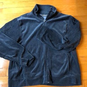 Women’s velour zippered sweatshirt